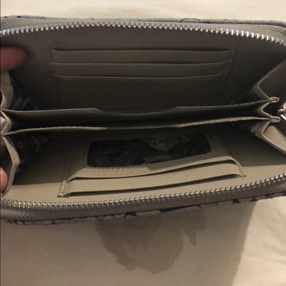 Wallet - Picture 2 of 3